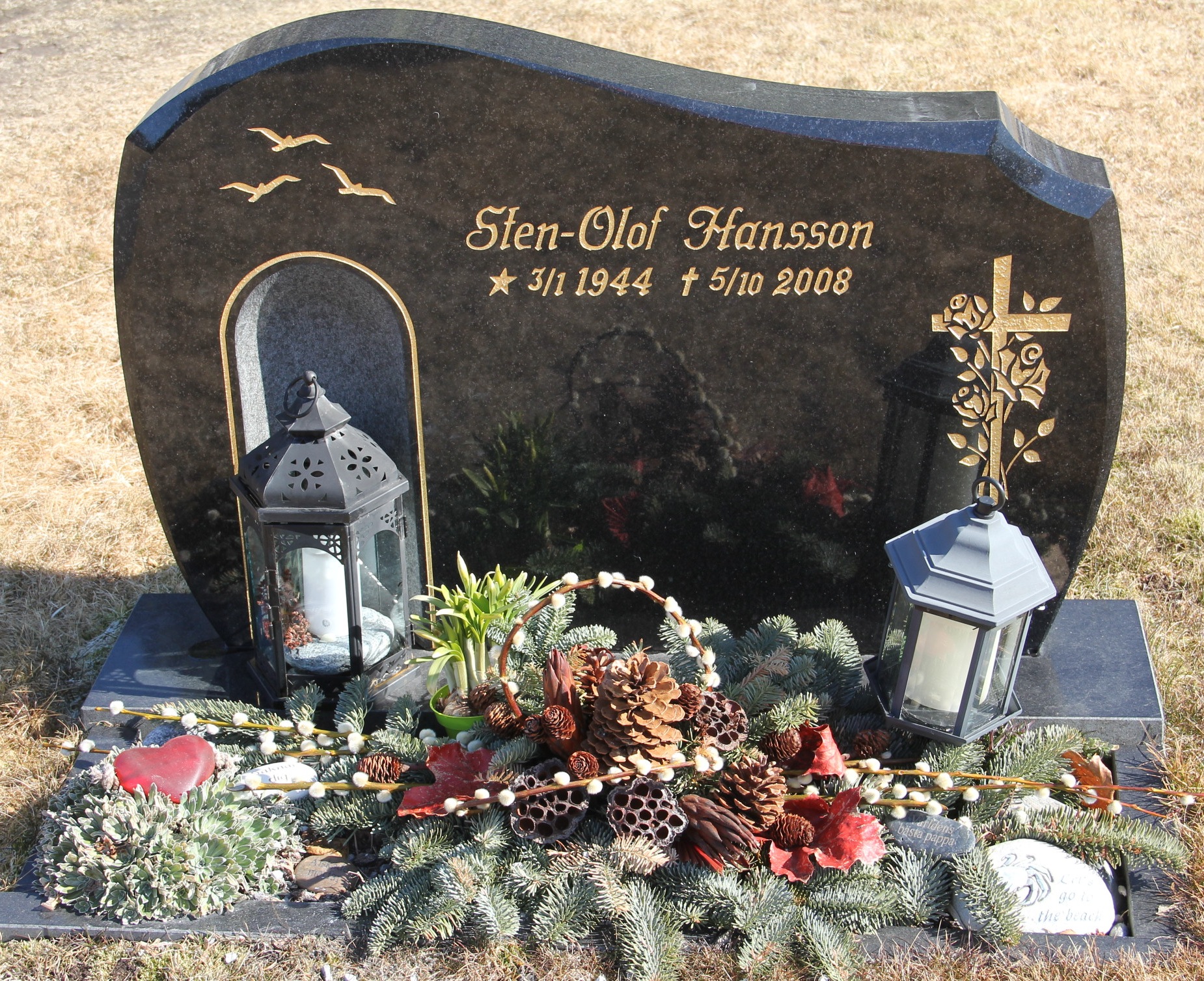 Grav G082 Hönö Kyrkogård
