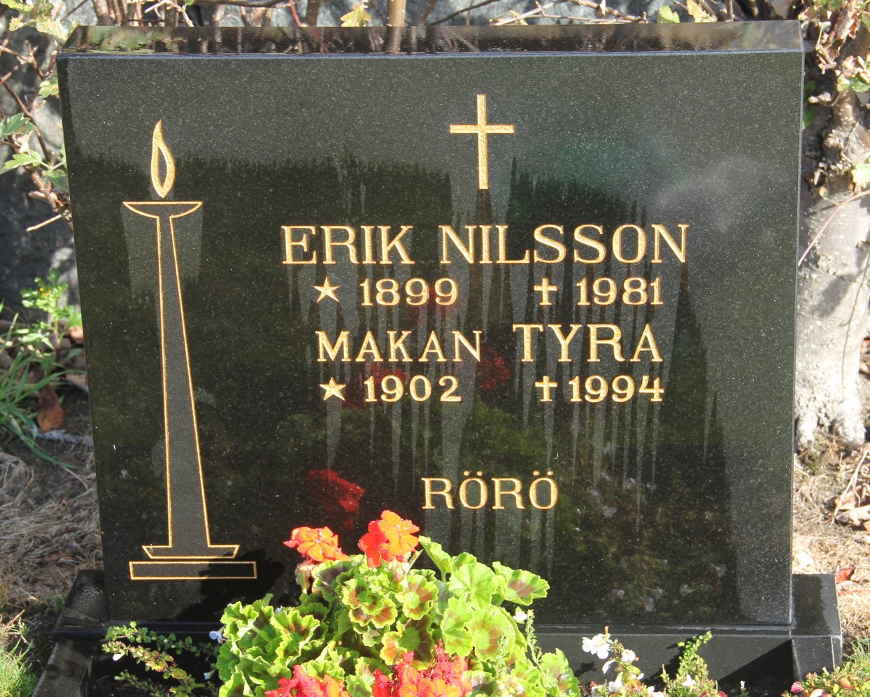 Grav NM010 Öckerö Kyrkogård