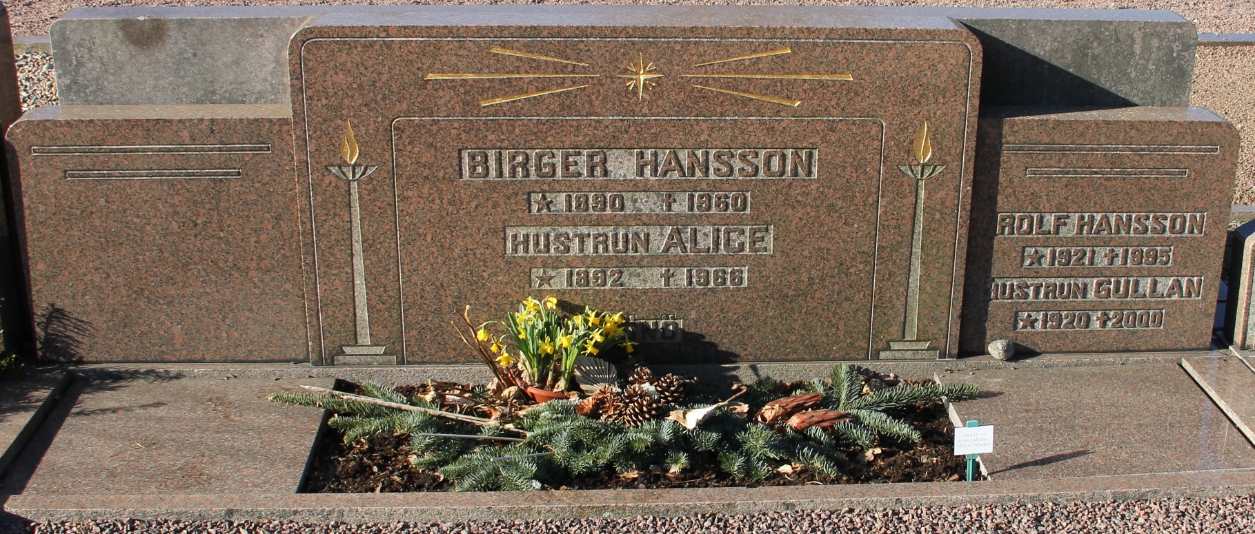 Grav E041 Hönö Kyrkogård