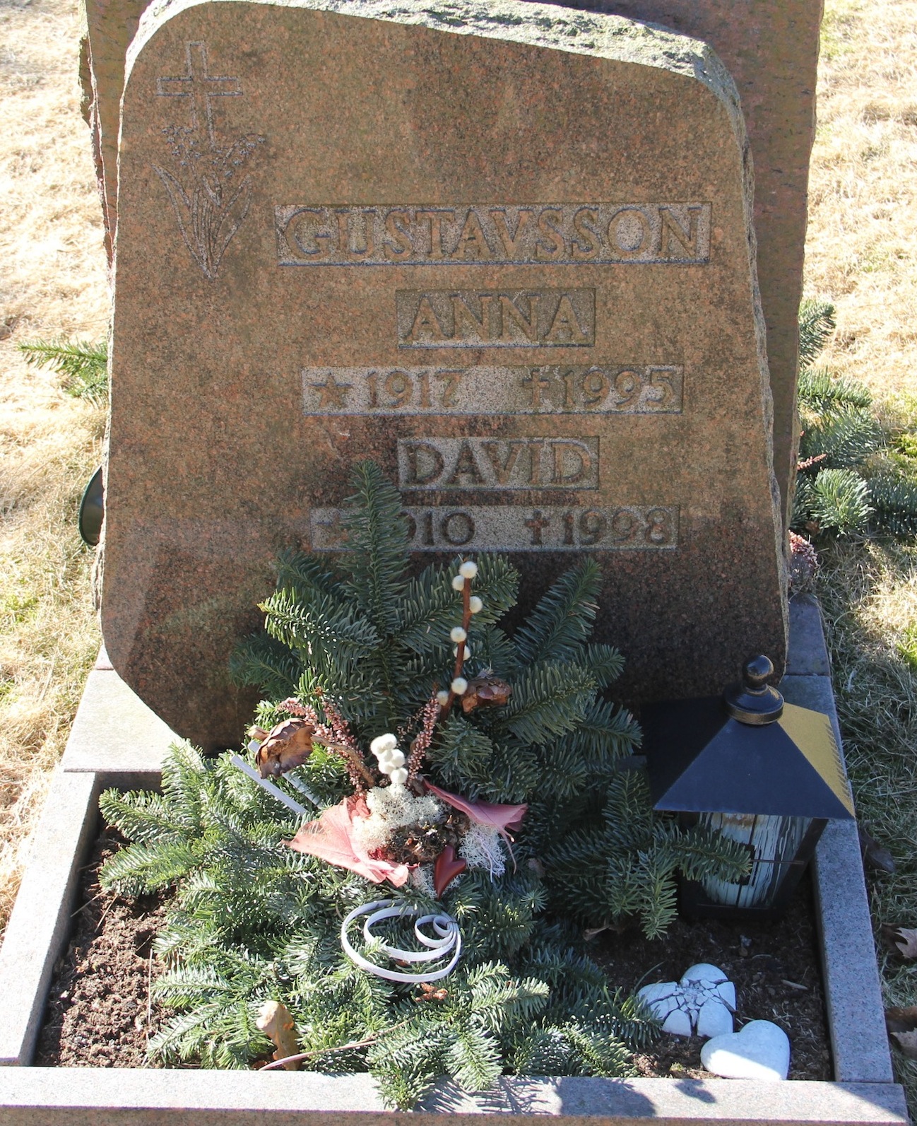Grav D086 Hönö Kyrkogård