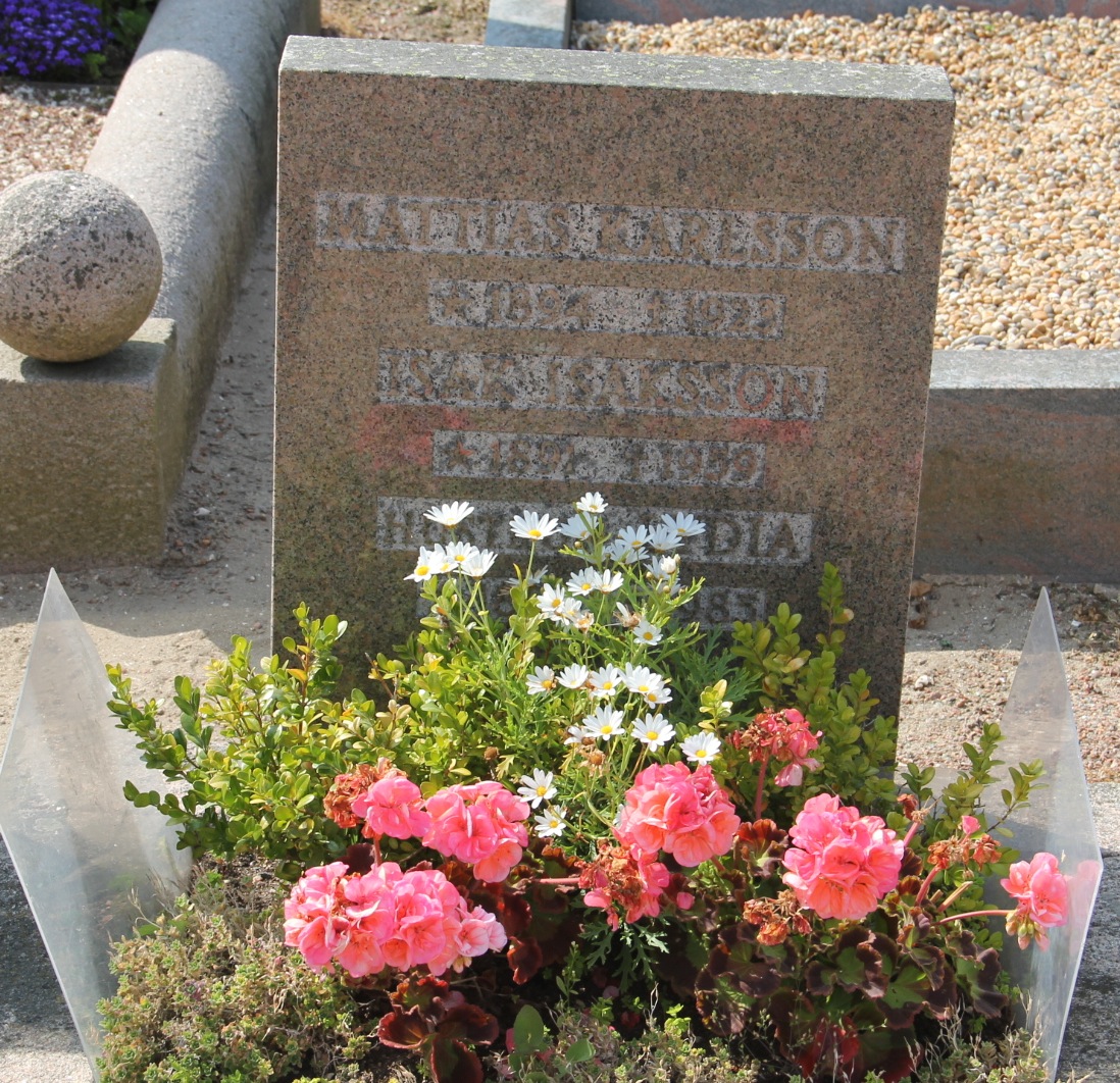 Grav E112 Öckerö Kyrkogård