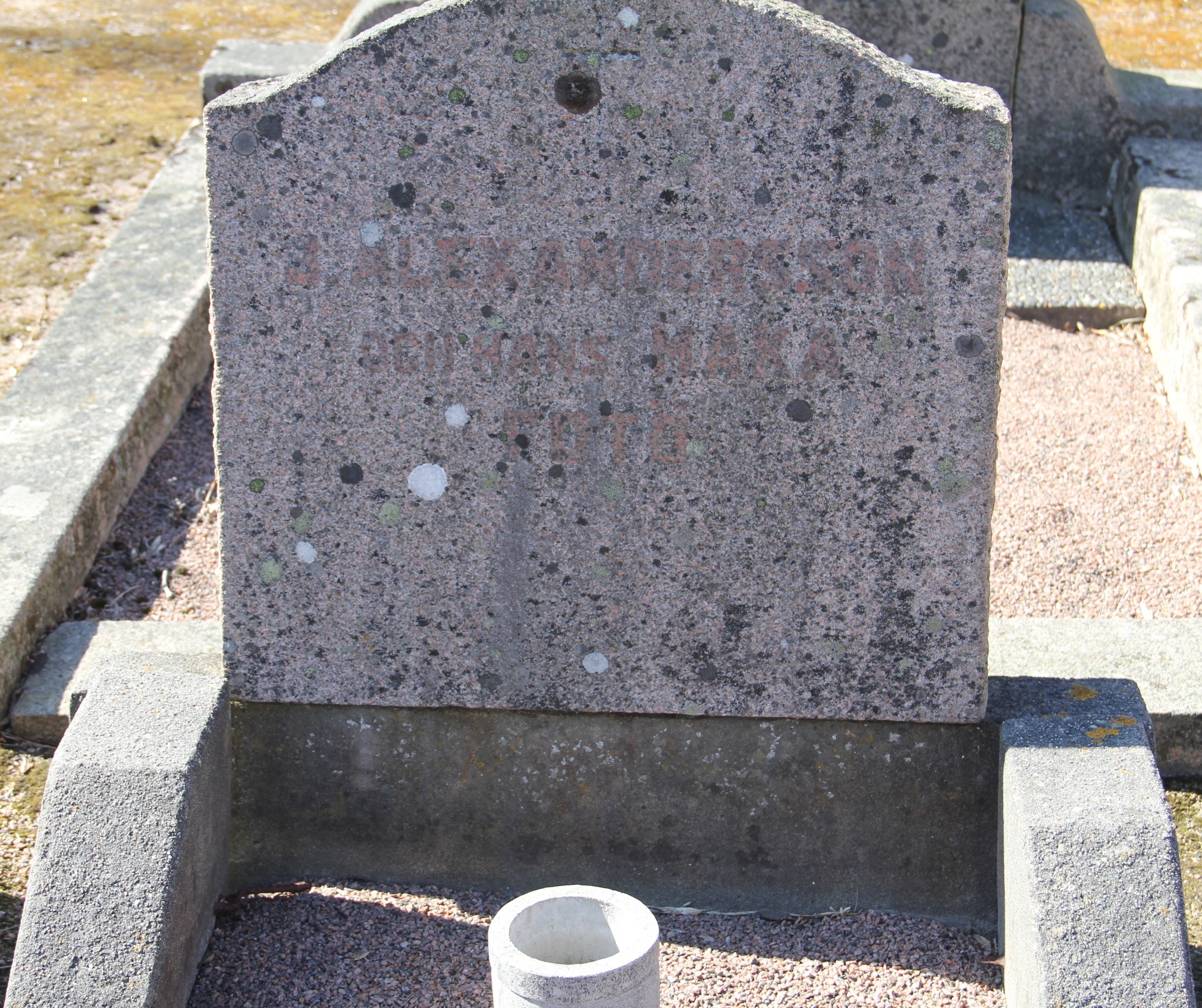 Grav A054B Öckerö Kyrkogård