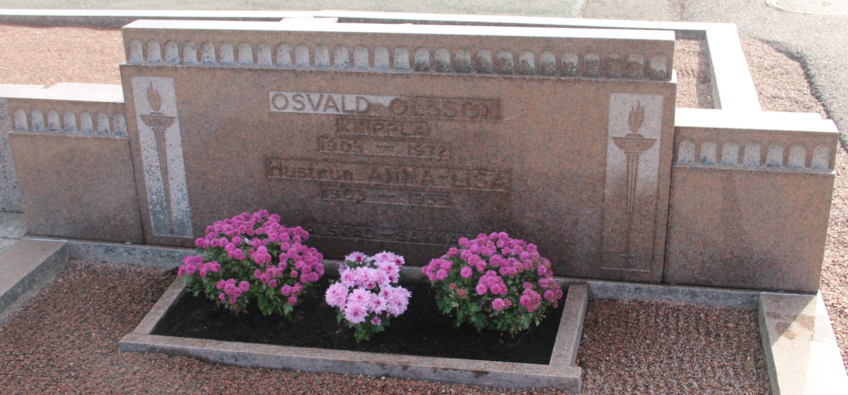 Grav G221 Öckerö Kyrkogård