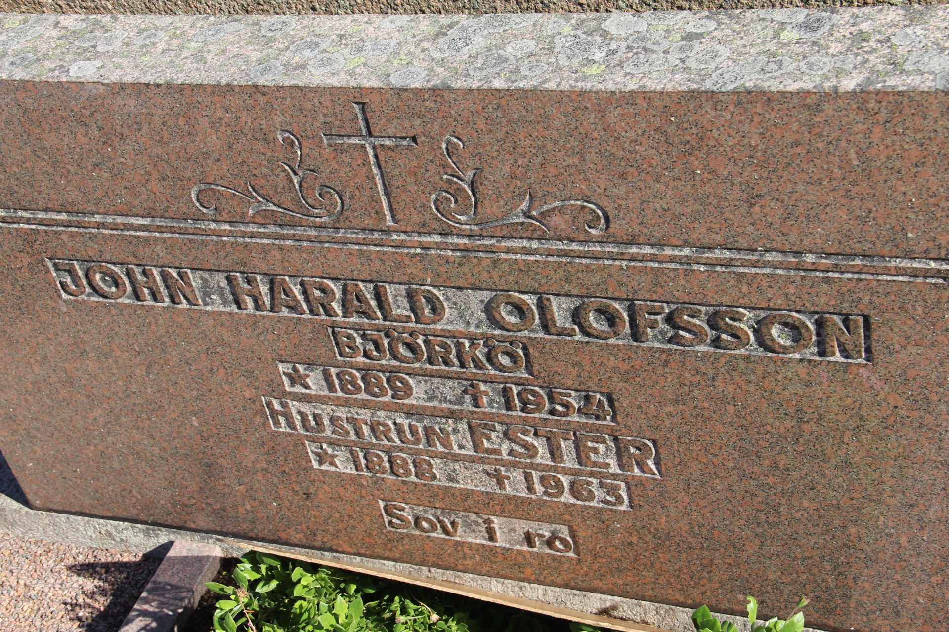 Grav F171 Öckerö Kyrkogård
