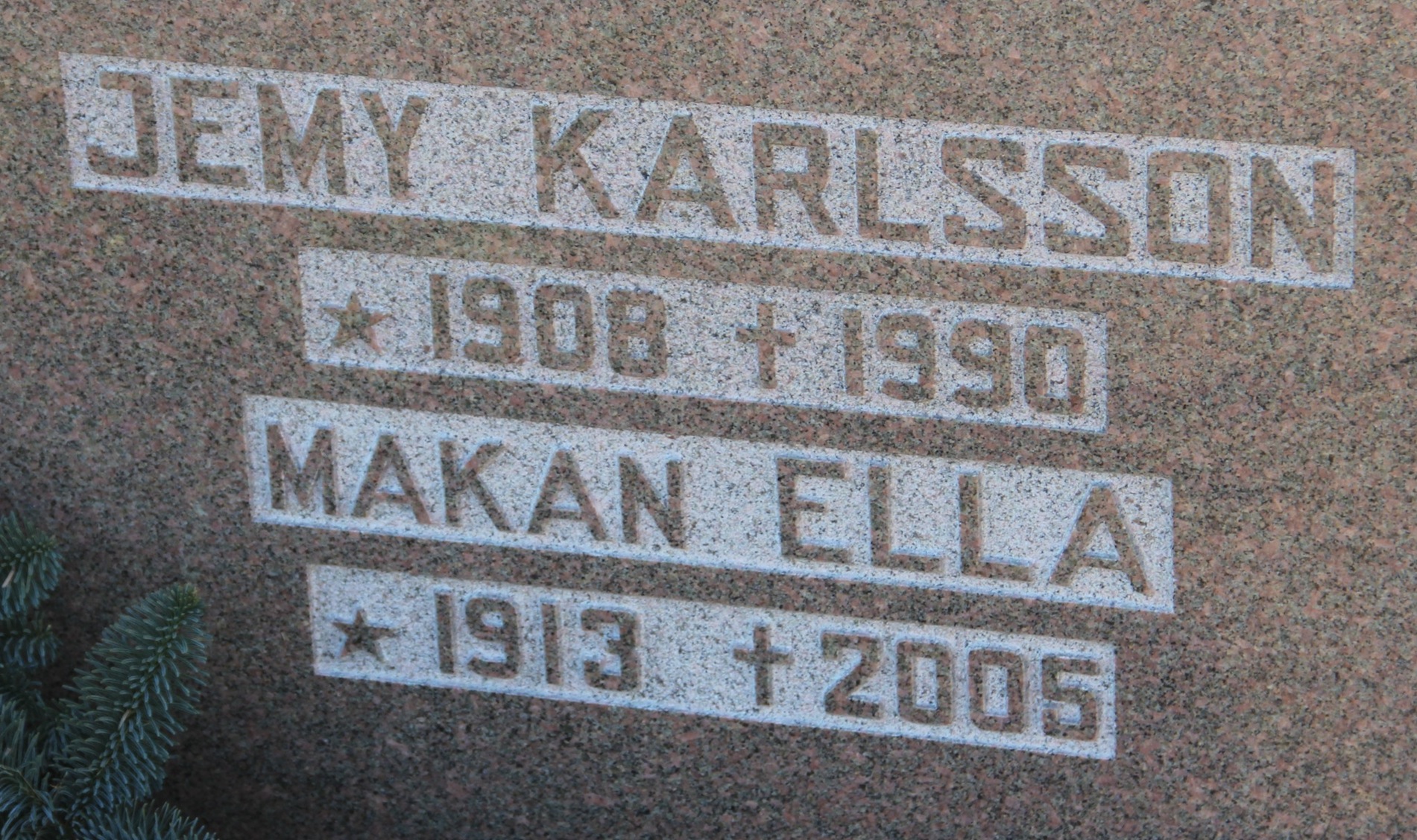 Grav B083 Hönö Kyrkogård
