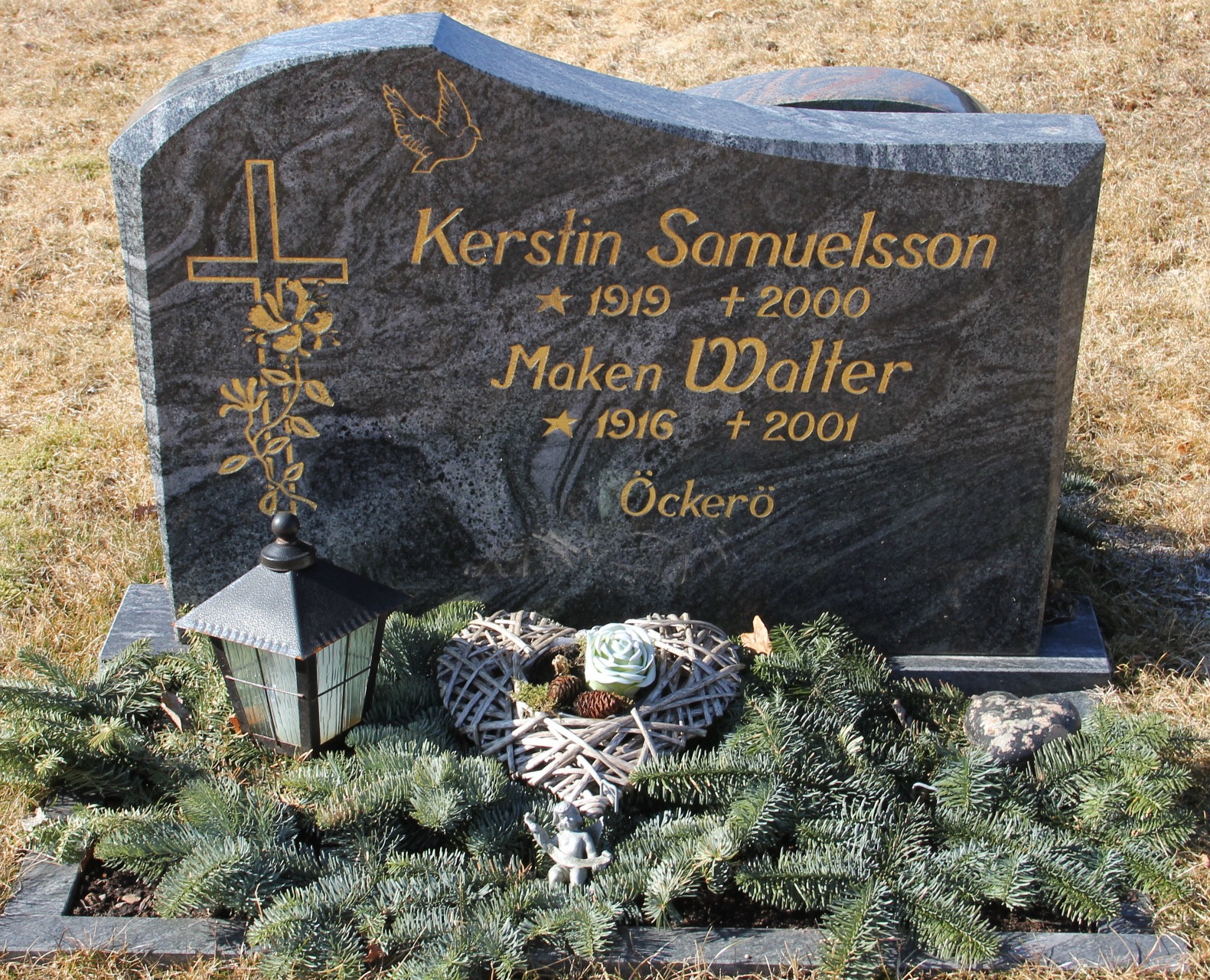 Grav F081 Hönö Kyrkogård