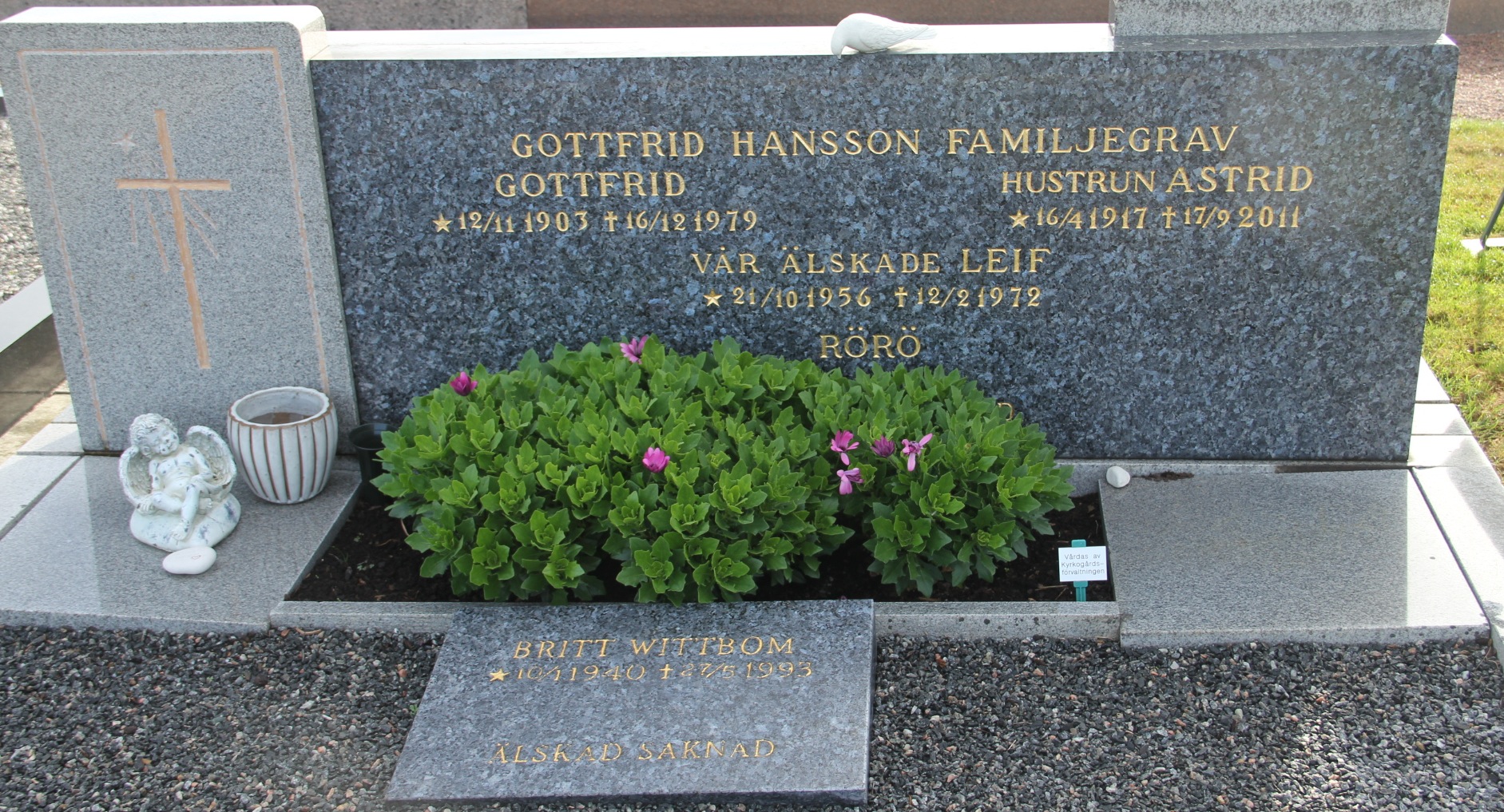 Grav G174 Öckerö Kyrkogård