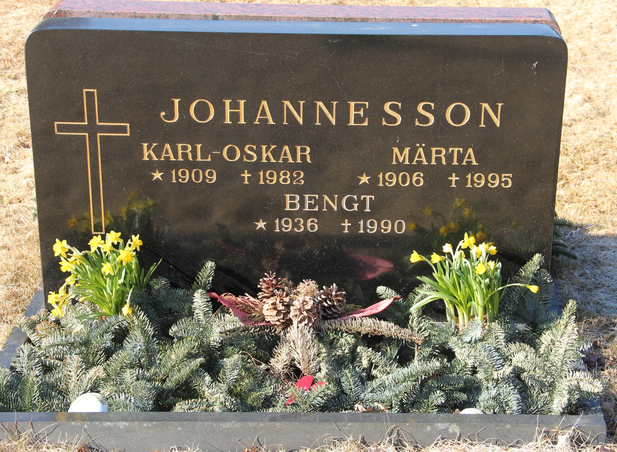 Grav E088 Hönö Kyrkogård