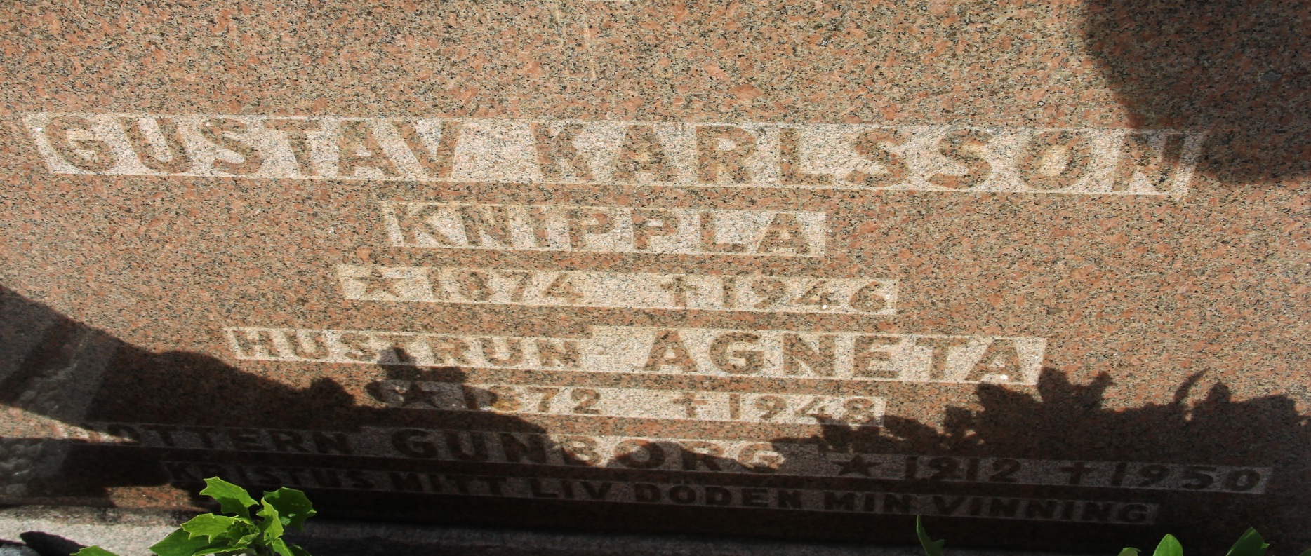 Grav G196 Öckerö Kyrkogård