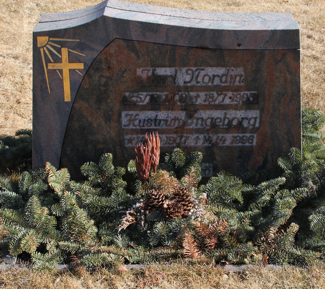 Grav F075 Hönö Kyrkogård