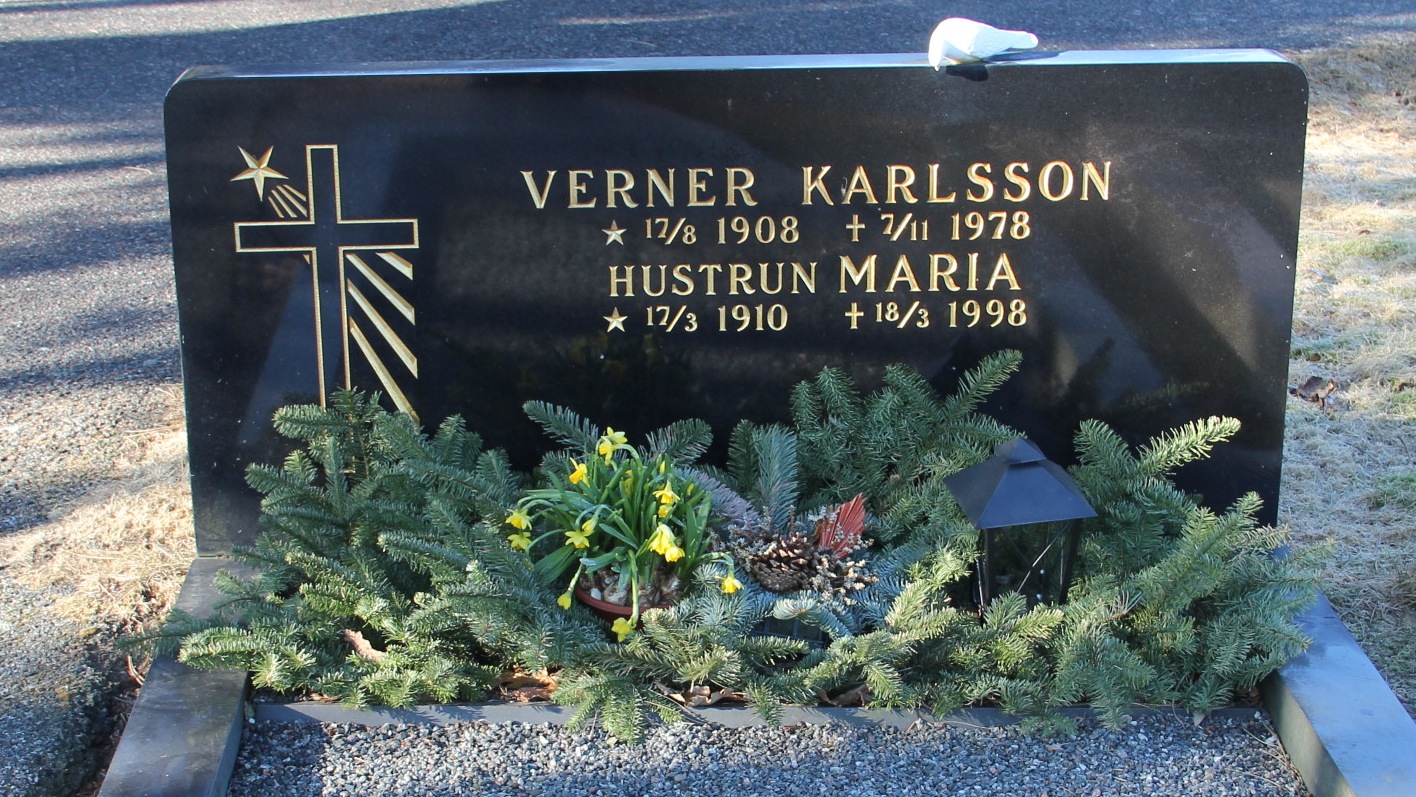Grav E008 Hönö Kyrkogård