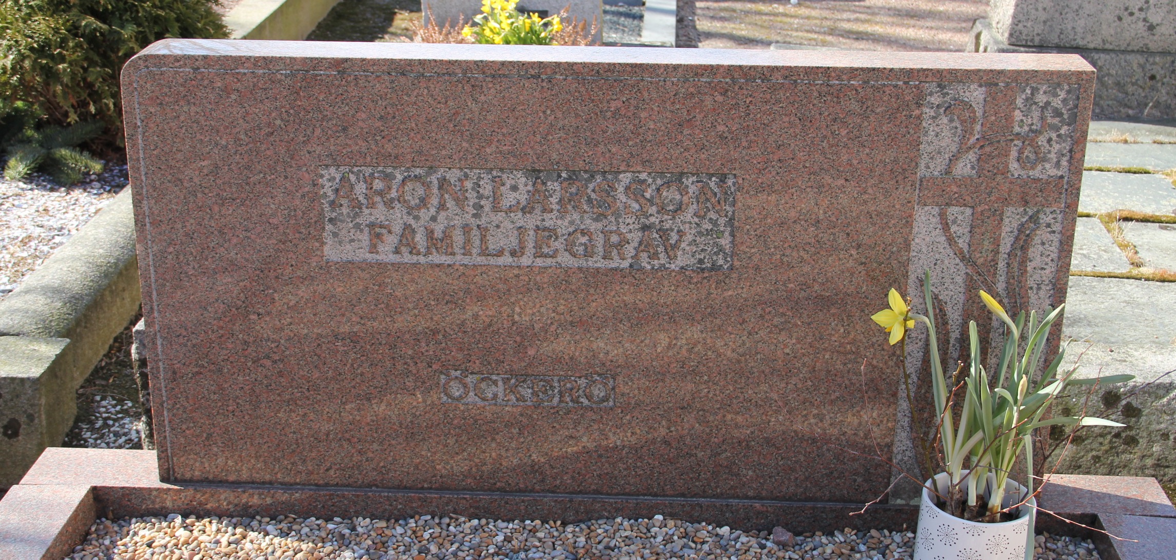 Grav A078 Öckerö Kyrkogård