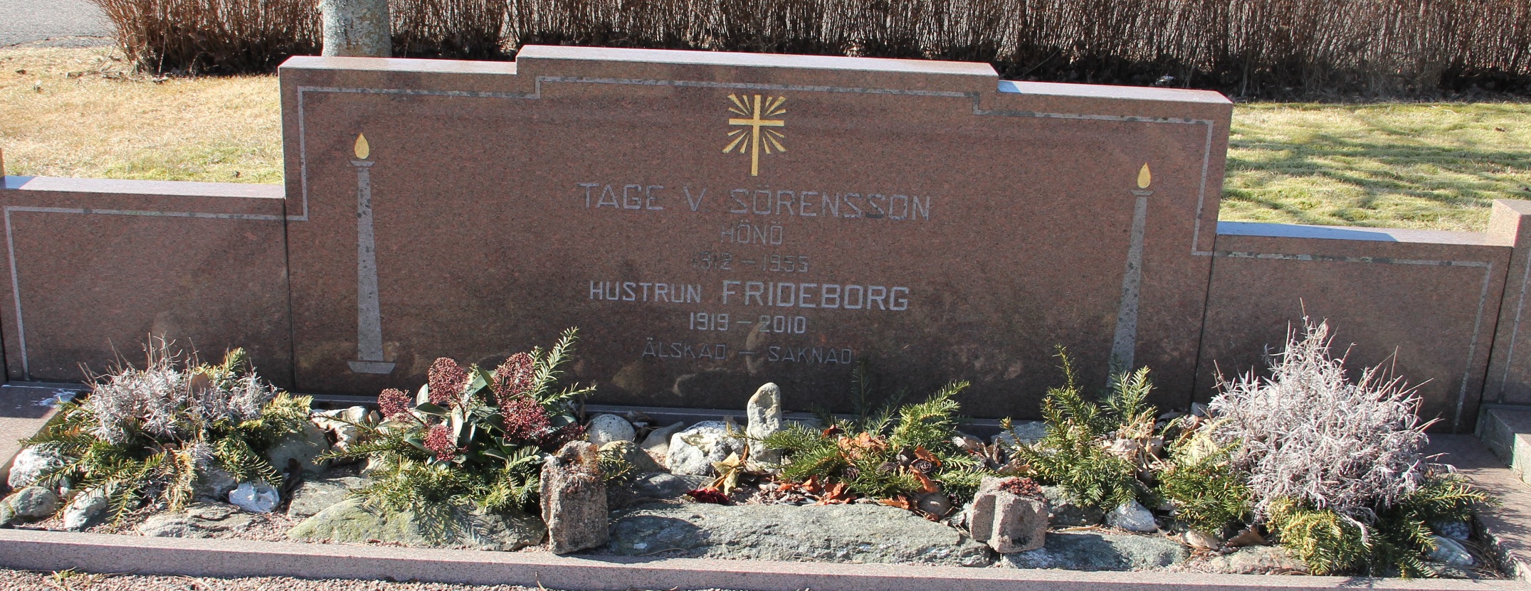 Grav H005 Hönö Kyrkogård
