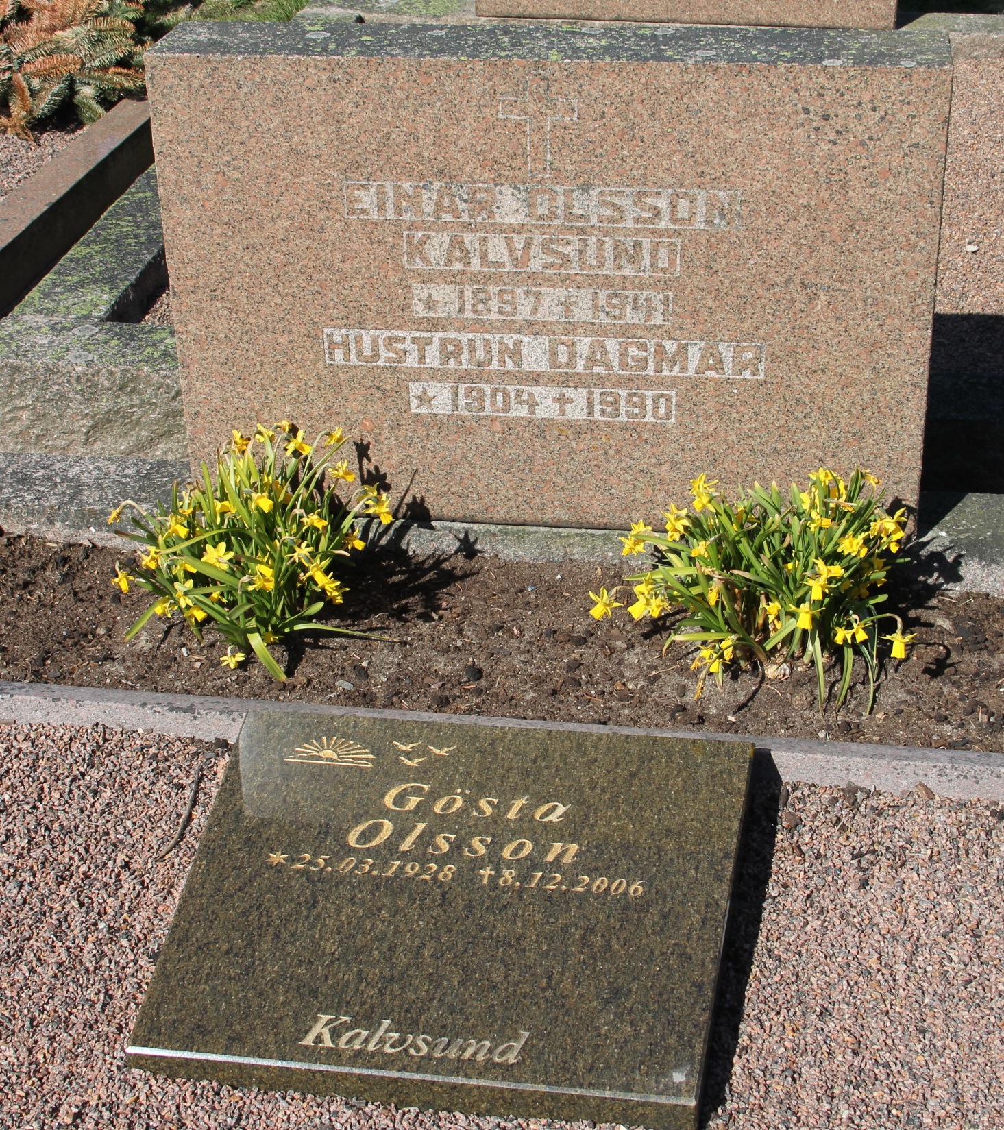 Grav D192 Öckerö Kyrkogård