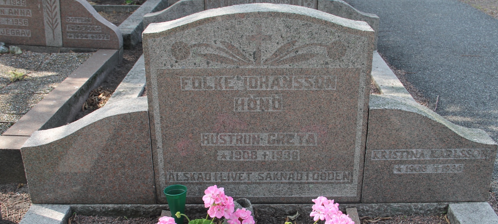 Grav E031 Öckerö Kyrkogård