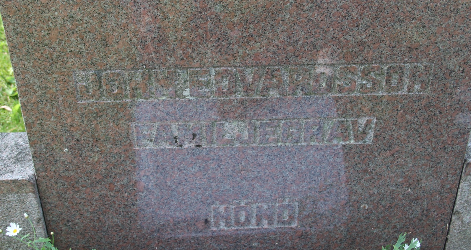 Grav E029 Öckerö Kyrkogård