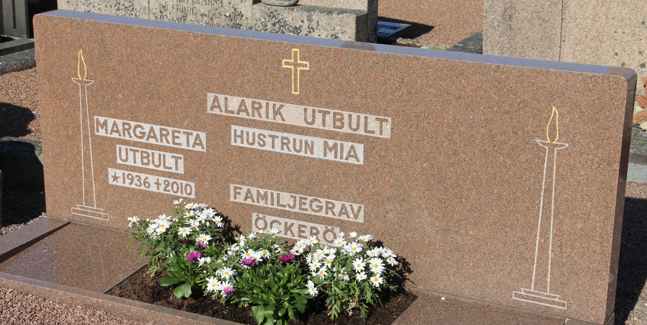 Grav C167 Öckerö Kyrkogård