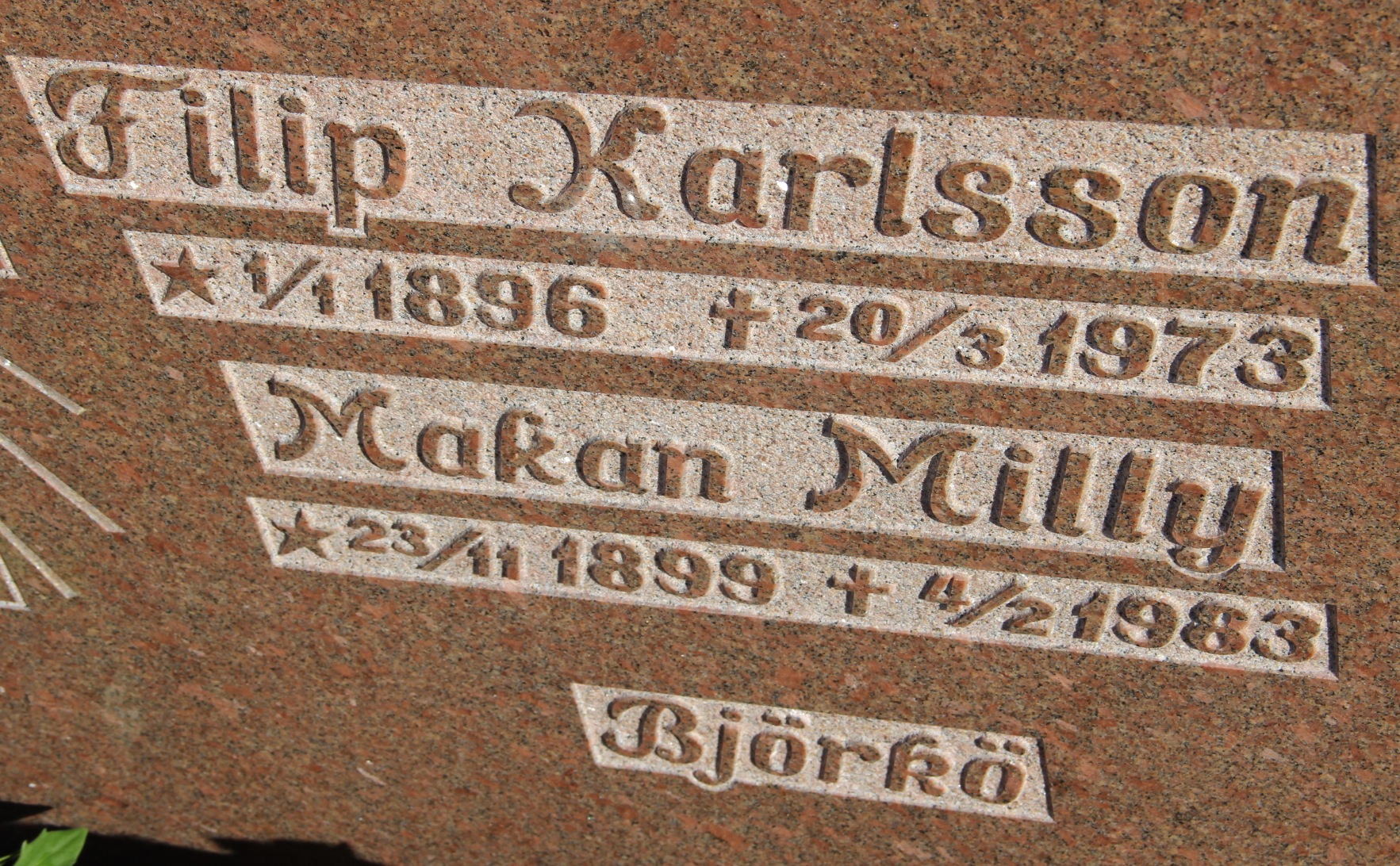 Grav G103 Öckerö Kyrkogård