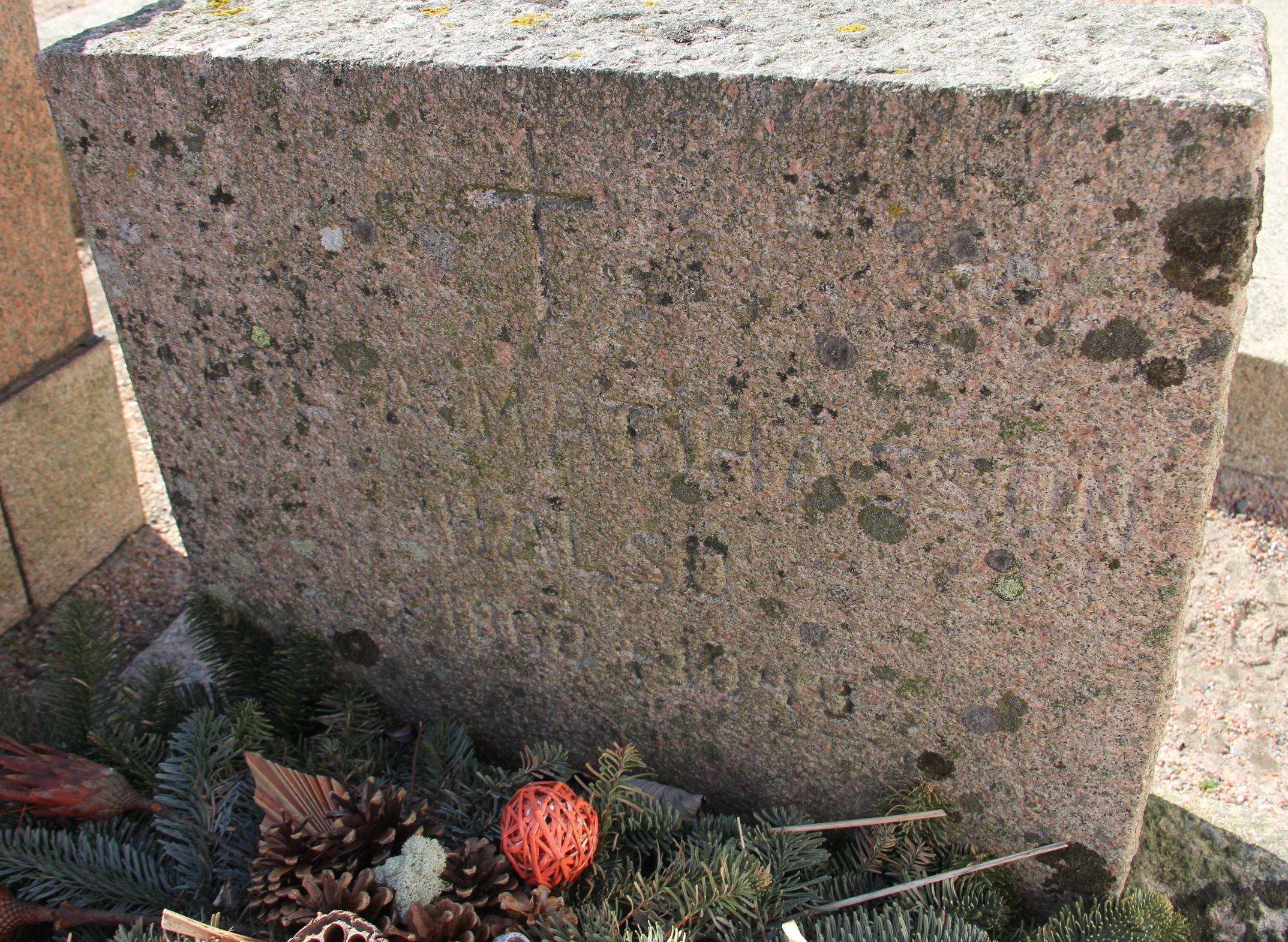 Grav A061 Öckerö Kyrkogård