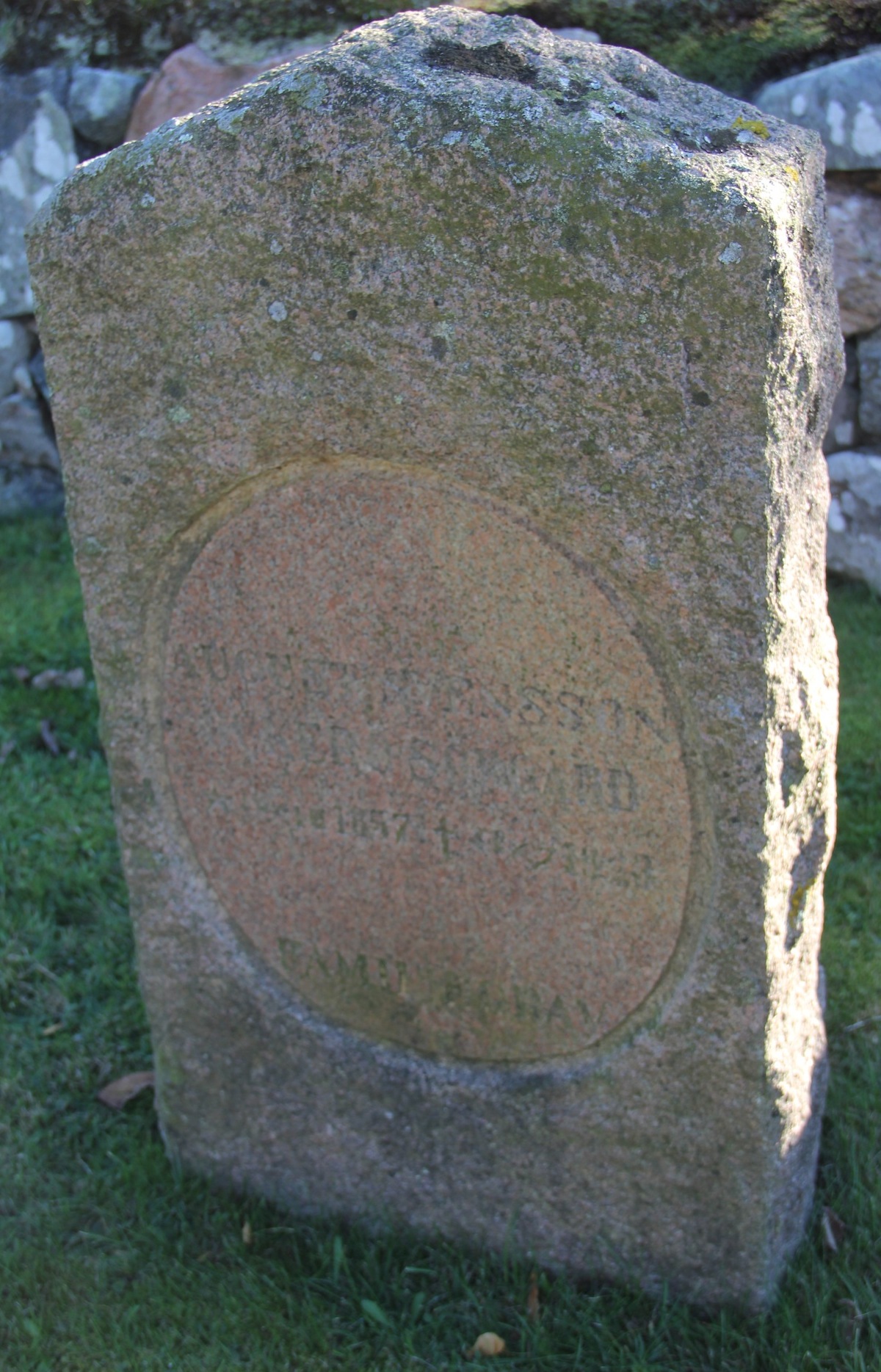 Grav Kullen 6 Öckerö Kyrkogård