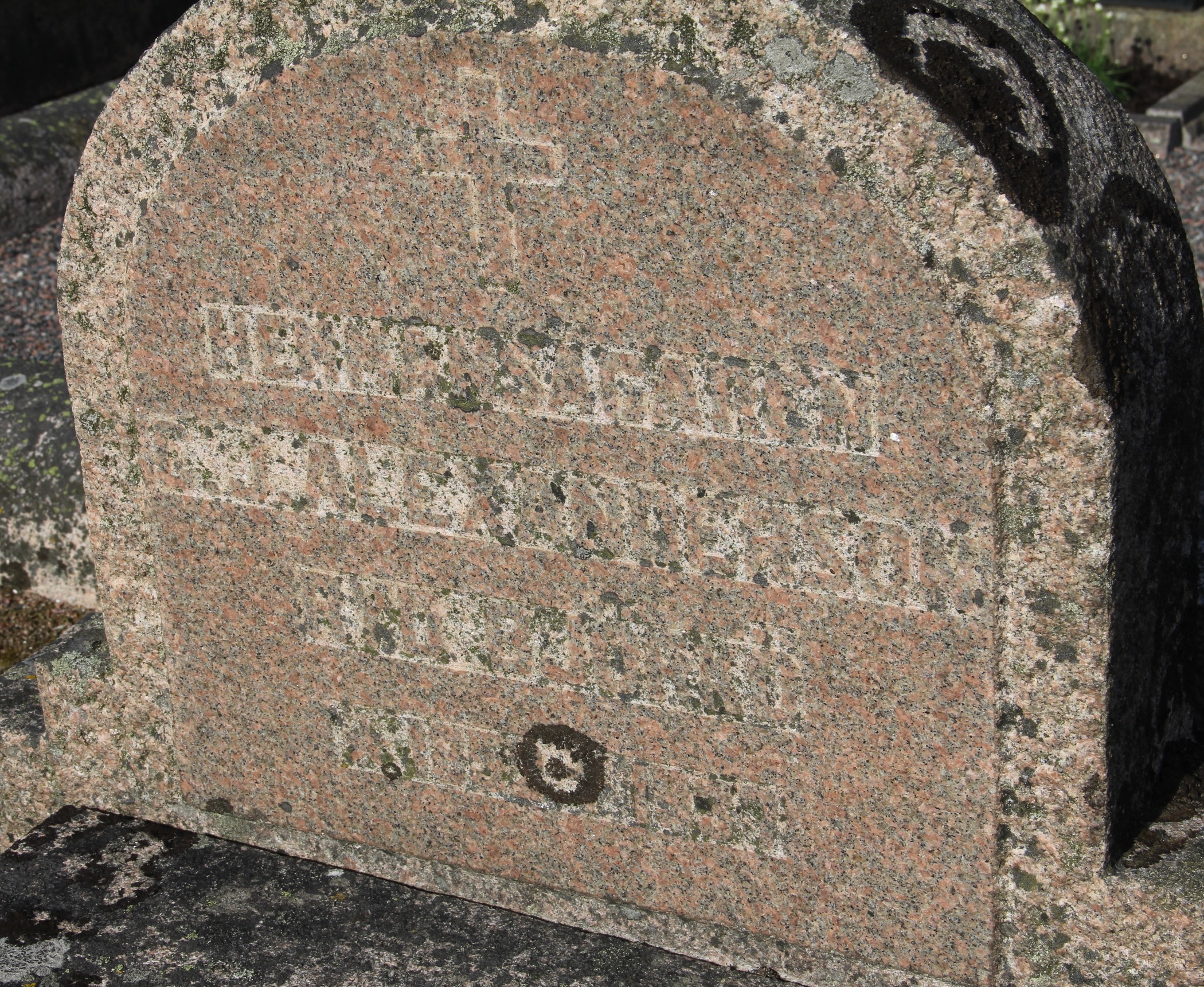 Grav B028 Öckerö Kyrkogård
