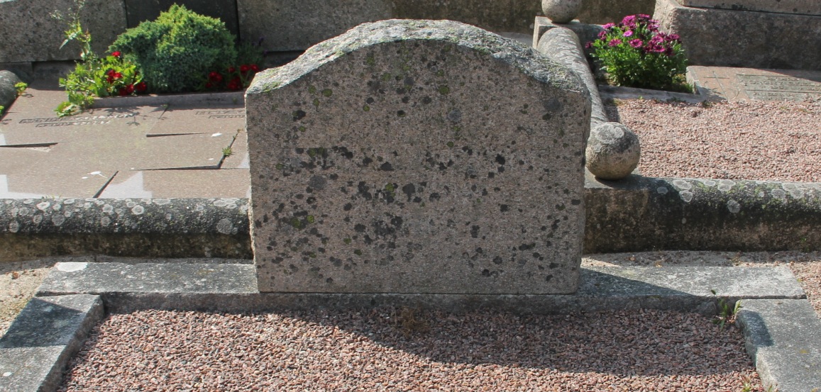 Grav E072 Öckerö Kyrkogård