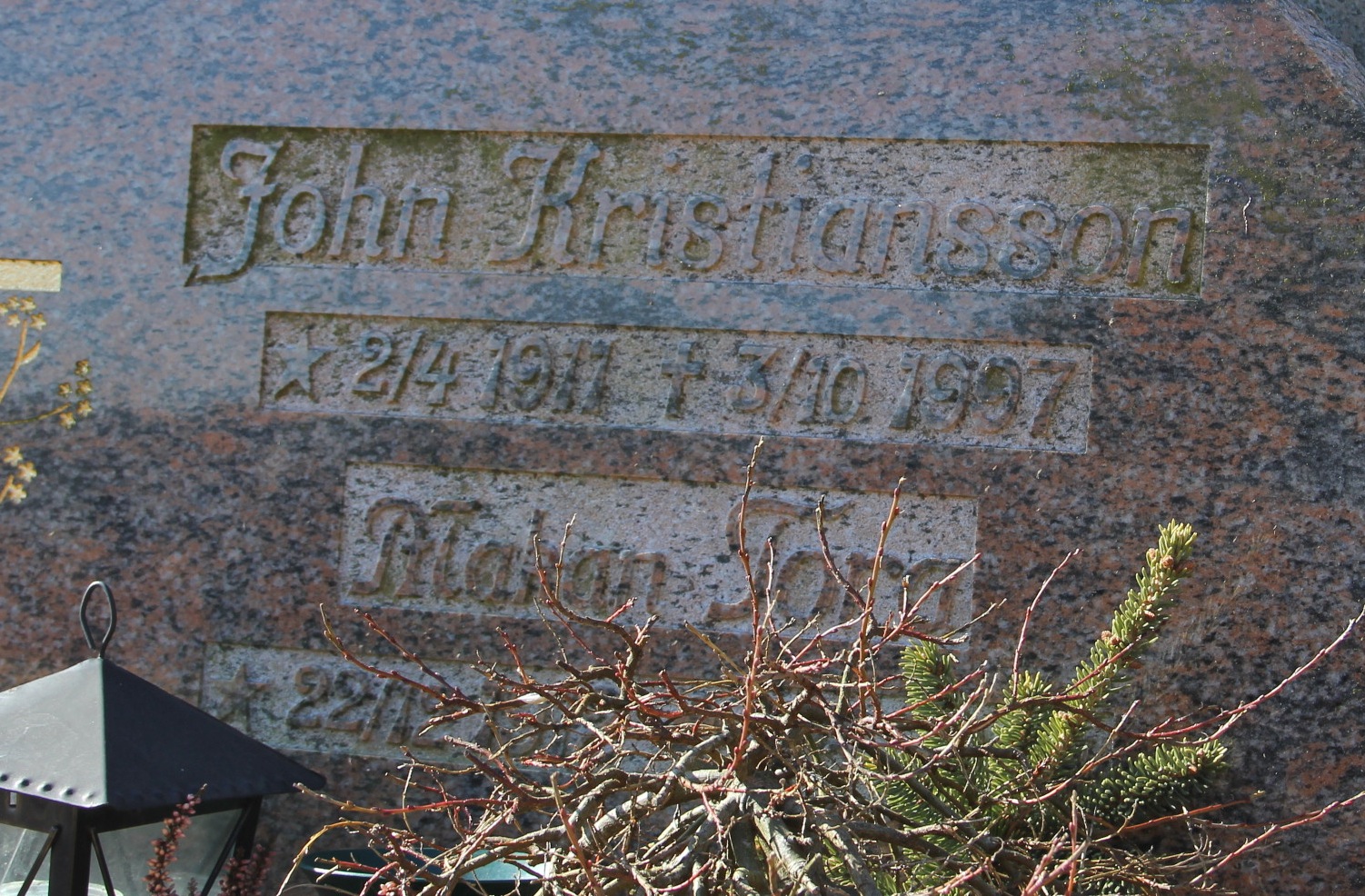 Grav F087 Hönö Kyrkogård