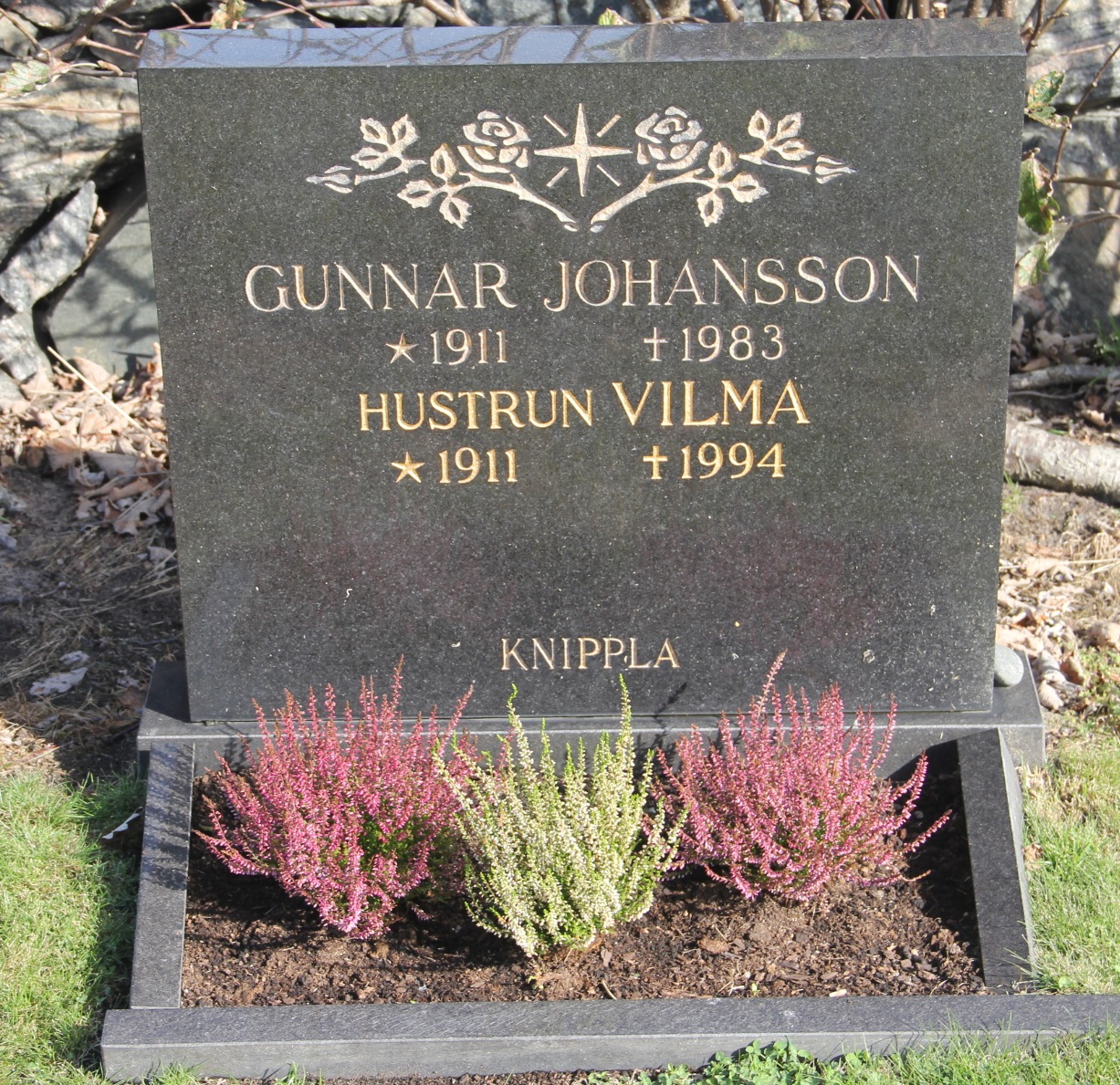 Grav NM023 Öckerö Kyrkogård