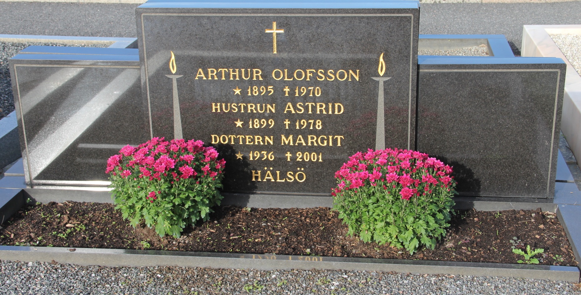 Grav G170 Öckerö Kyrkogård