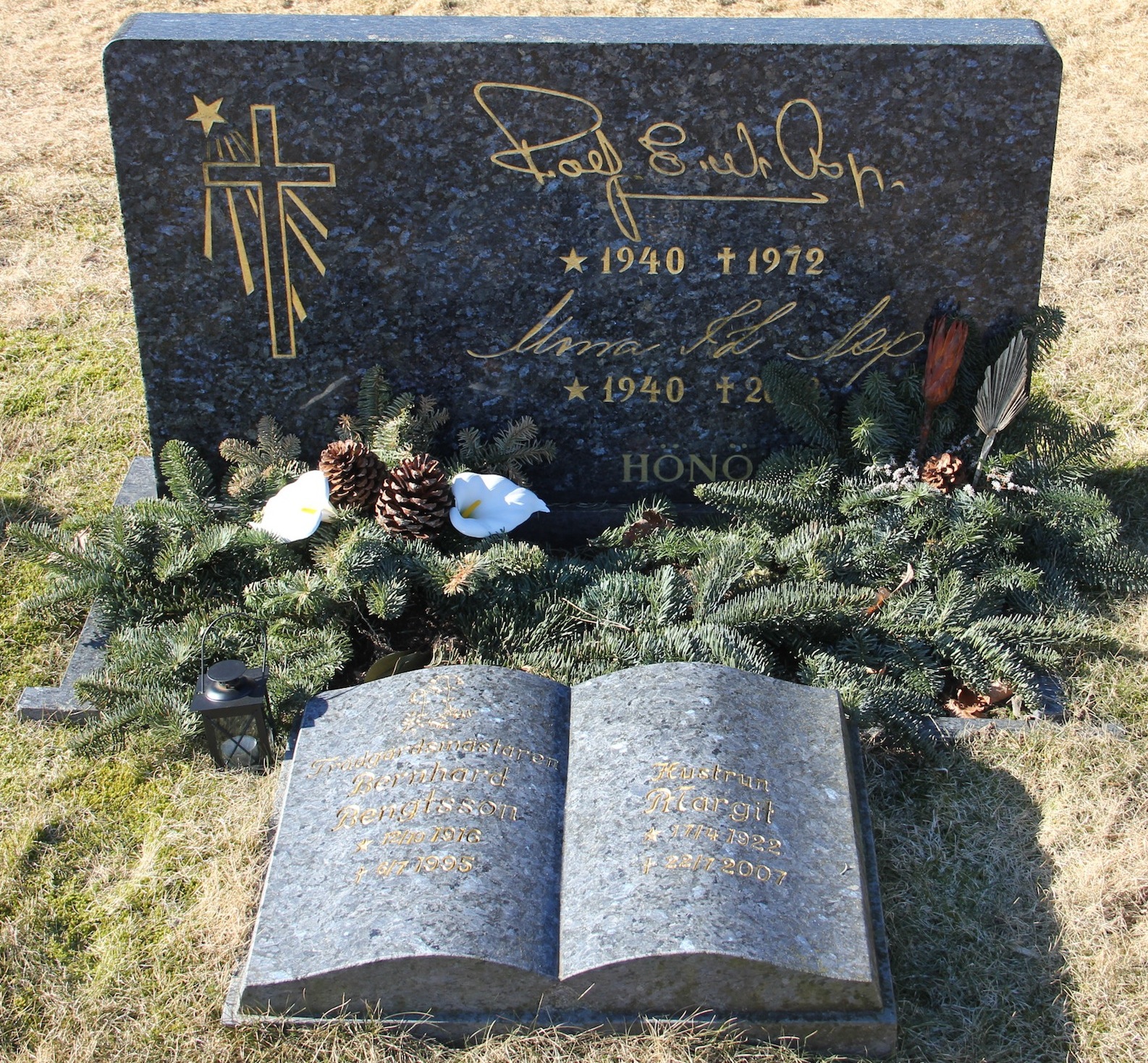 Grav B028 Hönö Kyrkogård