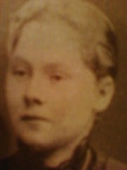 Amanda Josefina Henriksdotter