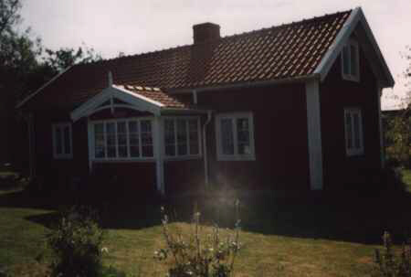 Huset flyttat till hönö 1986