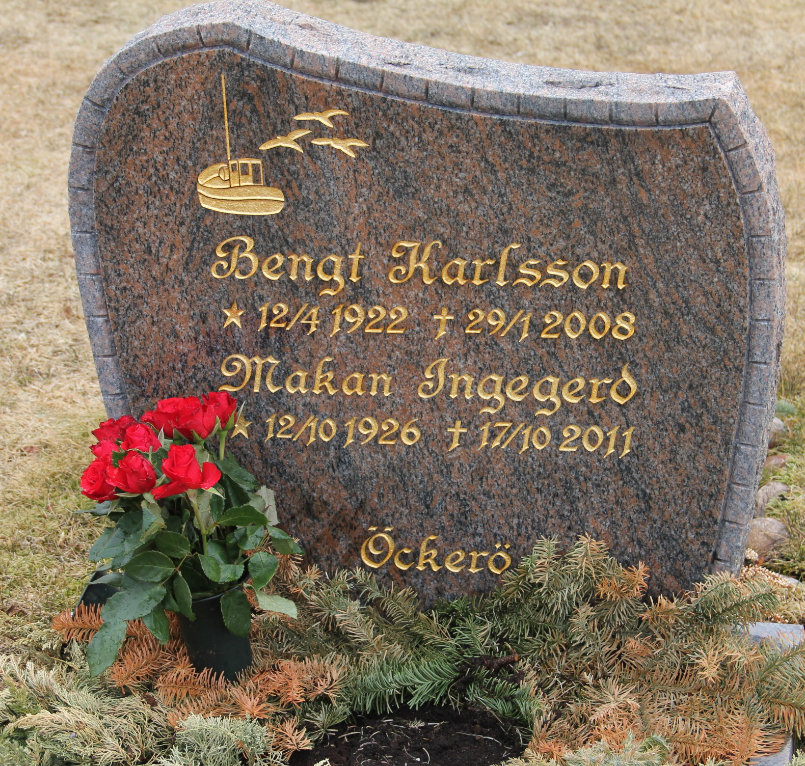 Ingegerd & Bengts gravsten Hönö Kyrkogård